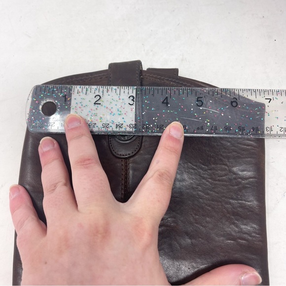 FRYE WOMEN'S MELISSA BUTTON RIDING BOOTS - ROUND TOE brown size 6.5 - Picture 4 of 12